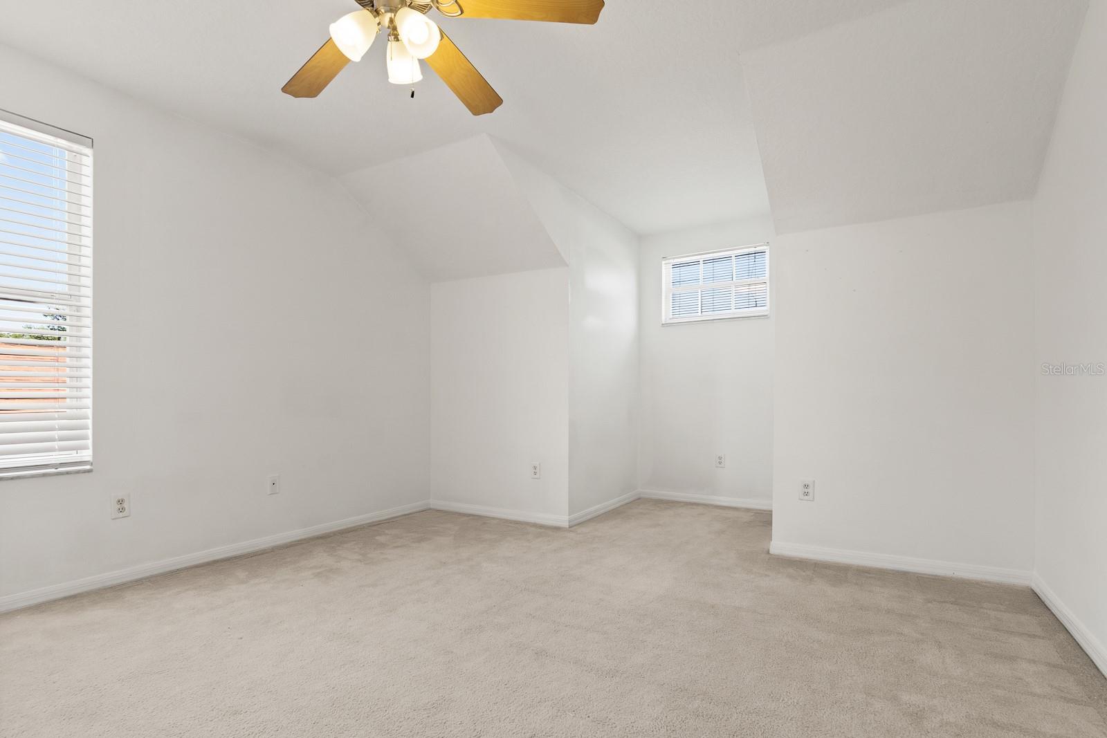 Image 32 of 46 For 1402 Delano Trent Street