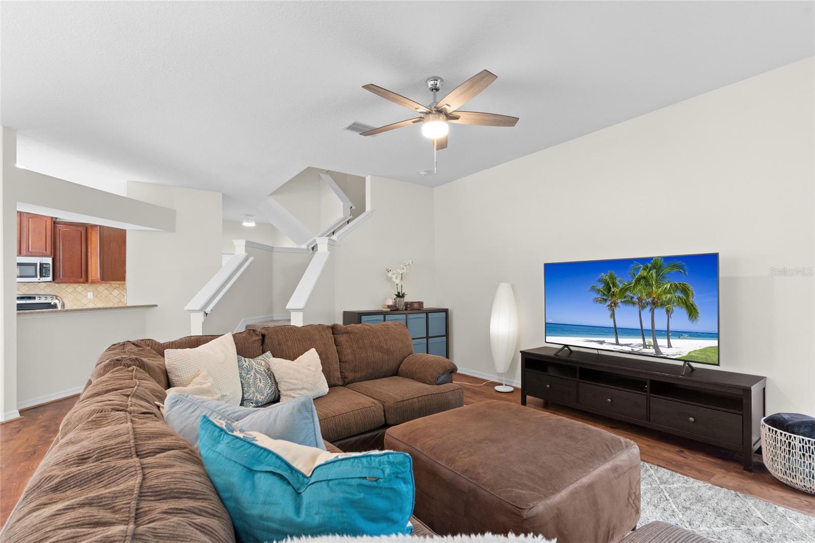 Image 10 of 30 For 6714 Breezy Palm Drive