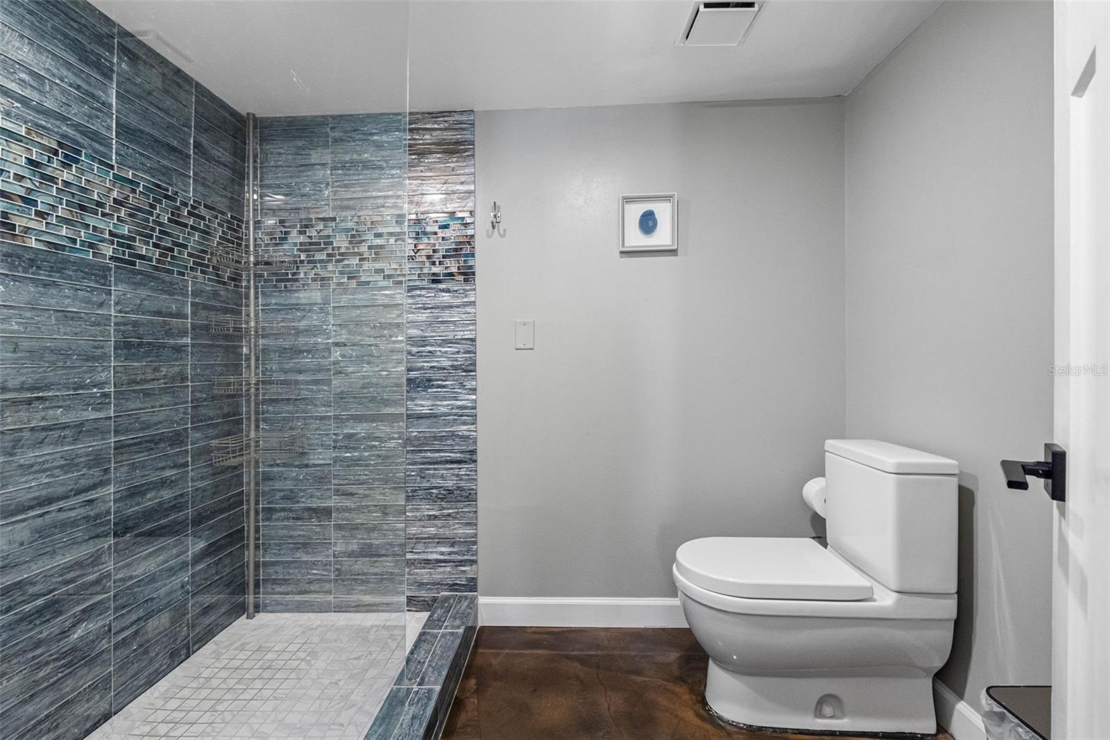 Image 13 of 40 For 17980 Gulf Boulevard 503