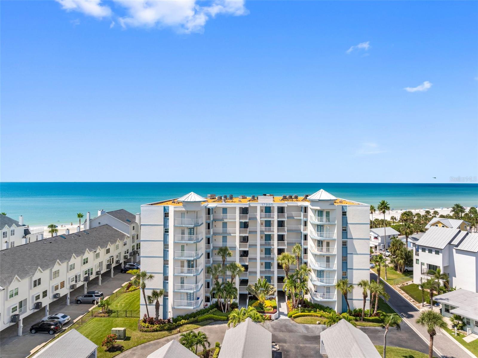 Image 2 of 40 For 17980 Gulf Boulevard 503