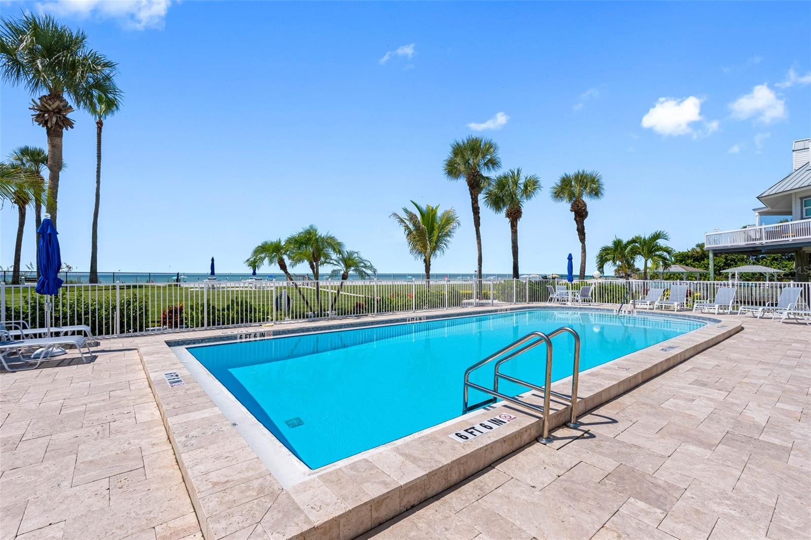 Image 40 of 40 For 17980 Gulf Boulevard 503