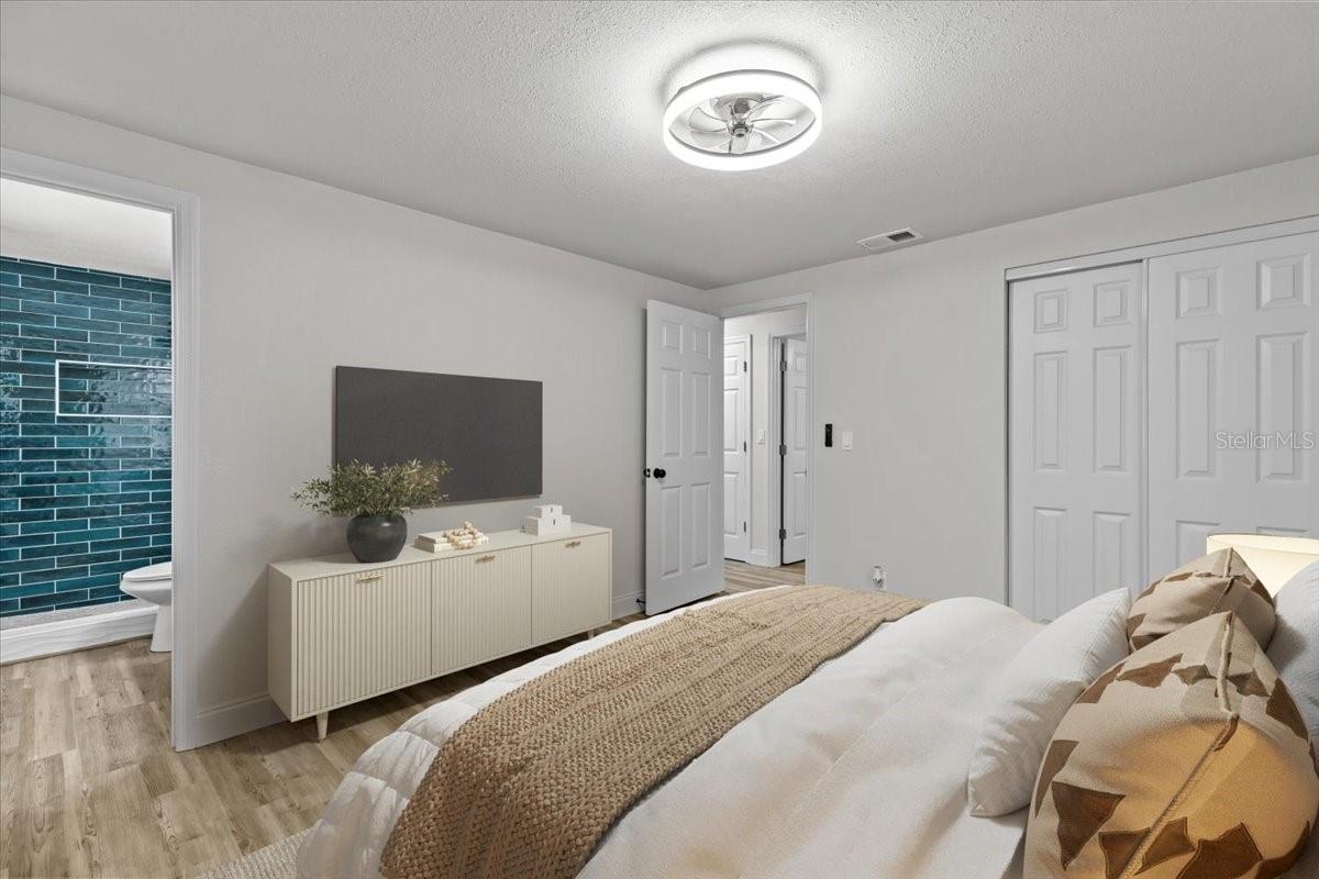 Image 12 of 45 For 7480 Hobson Street Ne