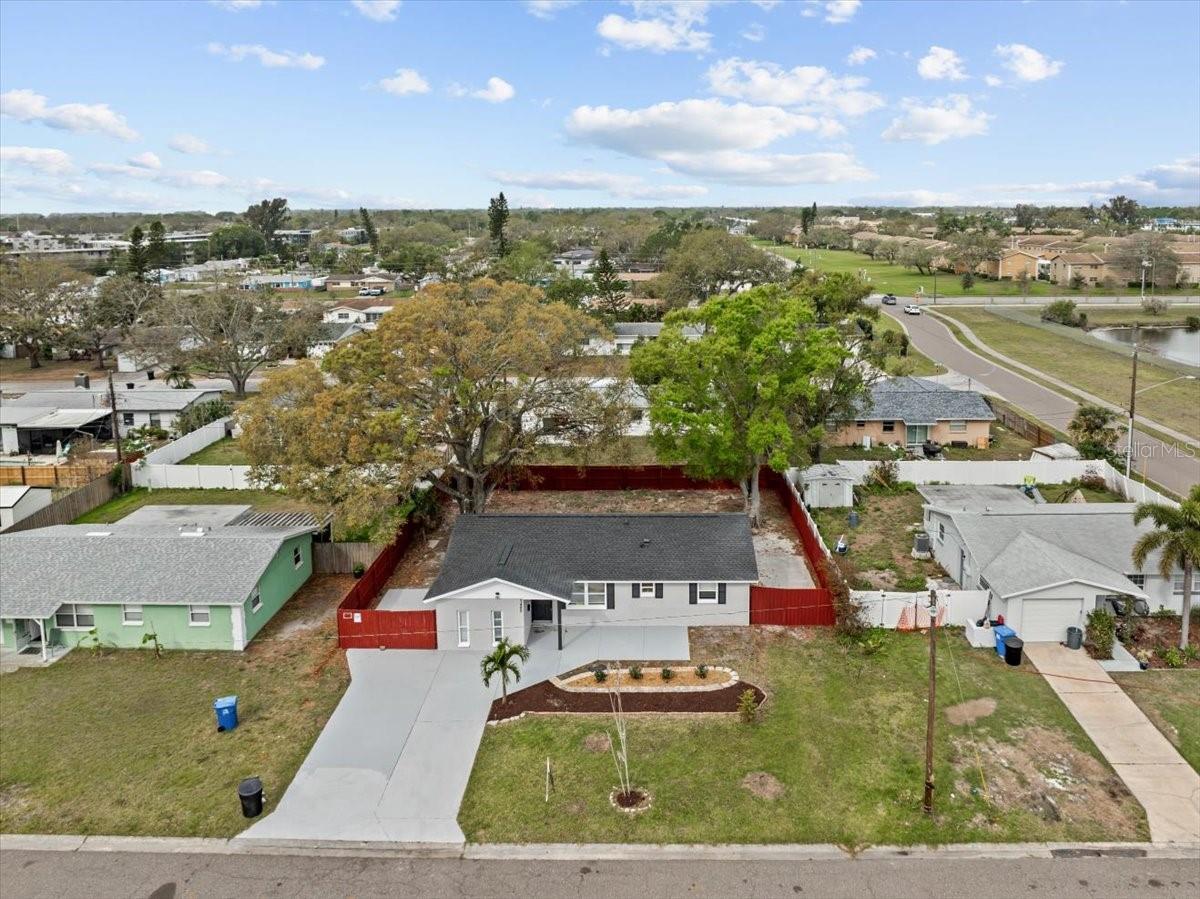 Image 41 of 45 For 7480 Hobson Street Ne