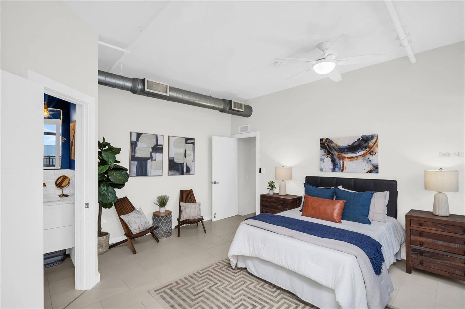 Image 27 of 73 For 175 2nd Street S P03