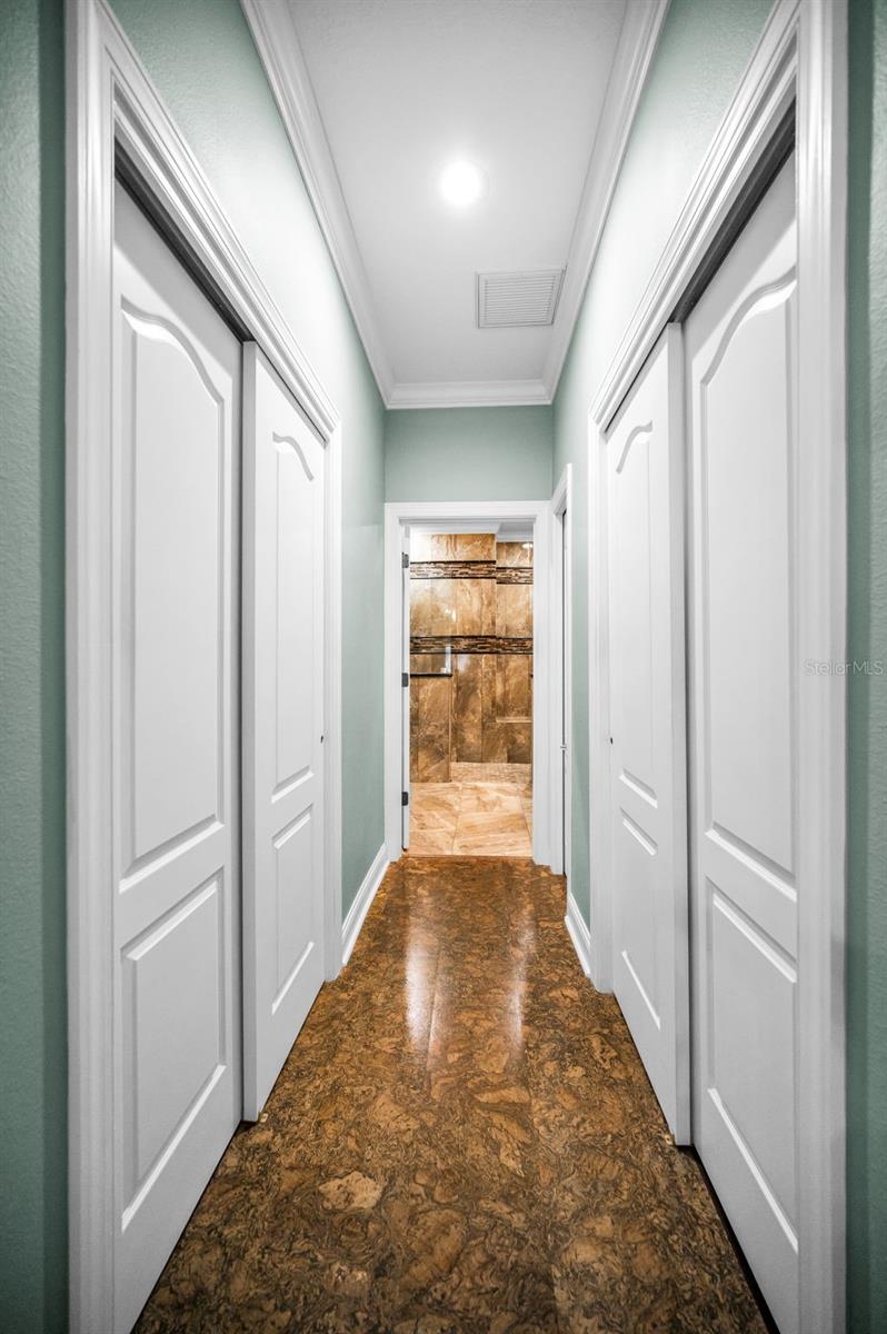 Image 26 of 61 For 1904 Paw Paw Place