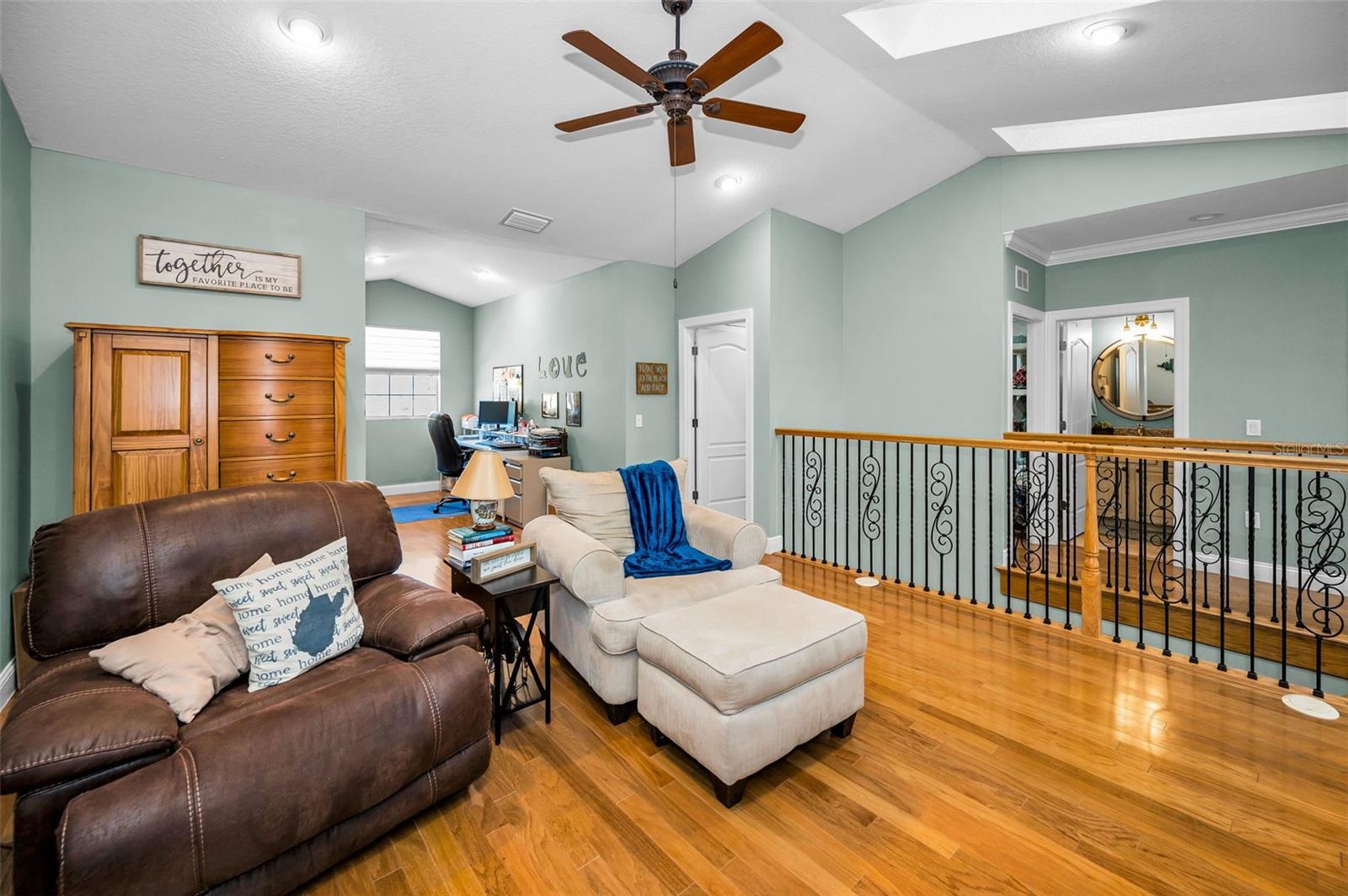 Image 37 of 61 For 1904 Paw Paw Place