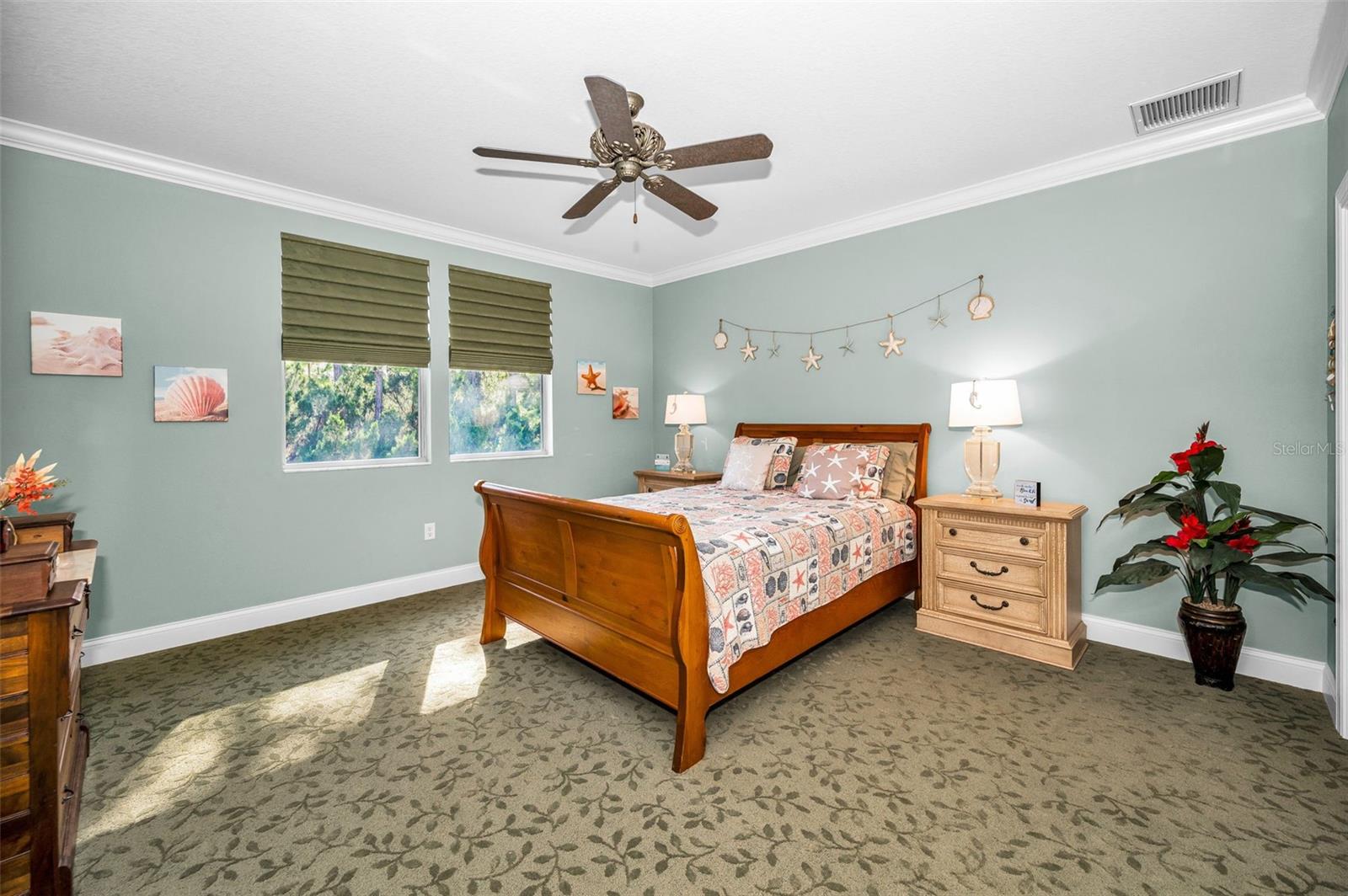 Image 40 of 61 For 1904 Paw Paw Place