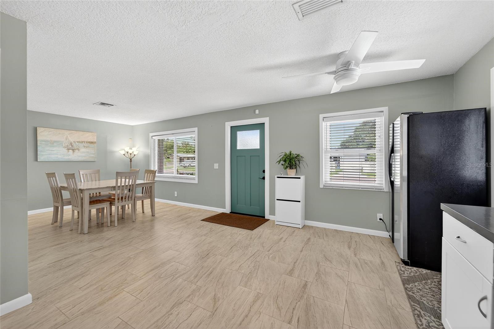 Image 15 of 57 For 6550 West Shore Circle