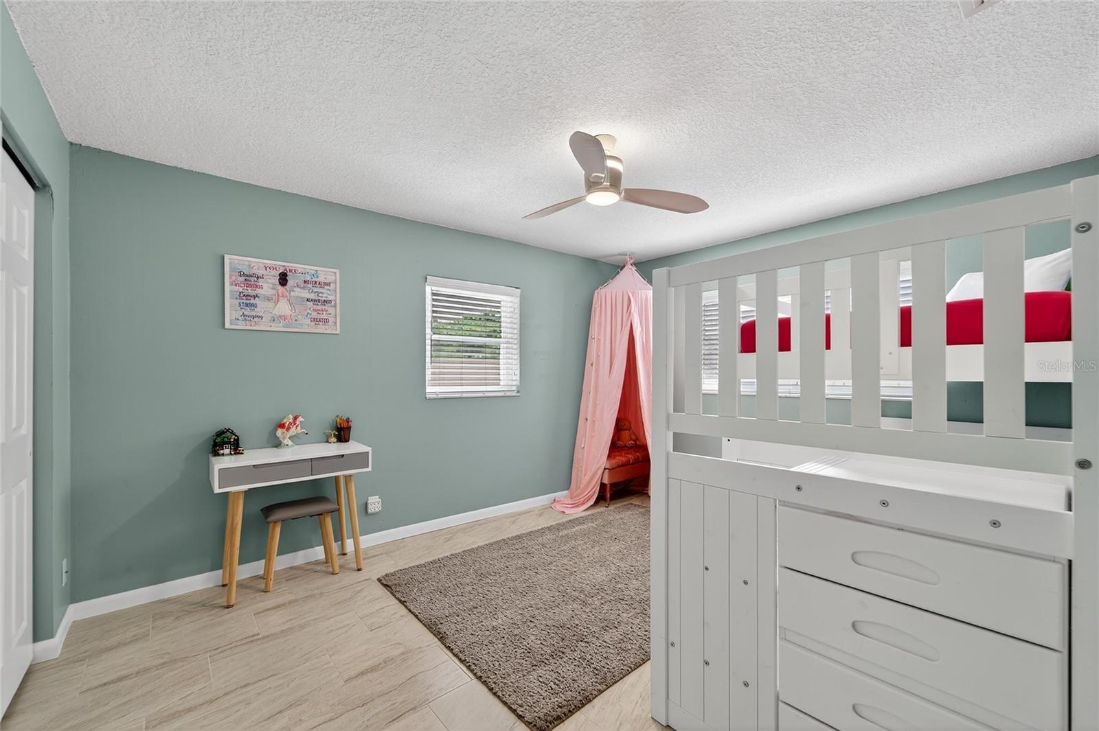 Image 17 of 57 For 6550 West Shore Circle
