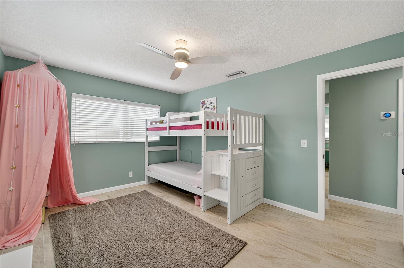 Image 18 of 57 For 6550 West Shore Circle