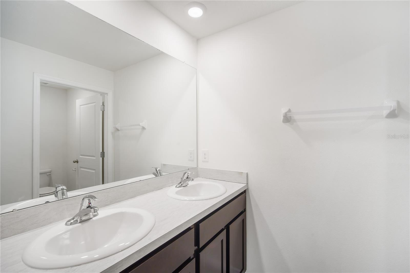 Image 19 of 29 For 7575 Sail Clover Lane