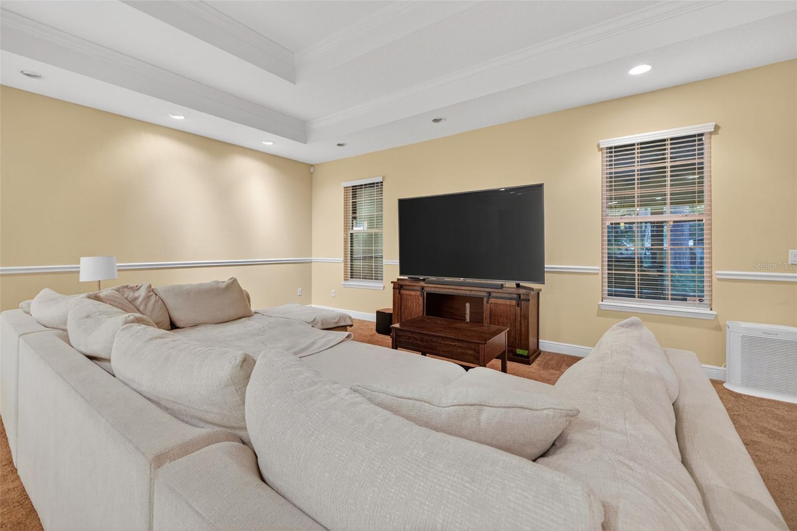 Image 18 of 46 For 11332 Marjory Avenue