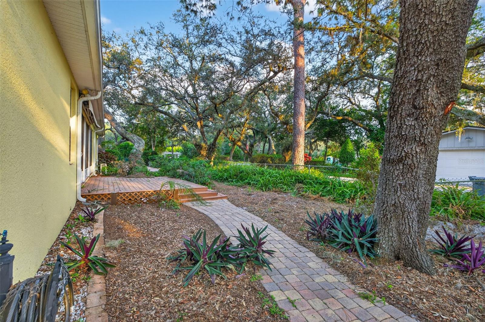 Image 35 of 46 For 11332 Marjory Avenue