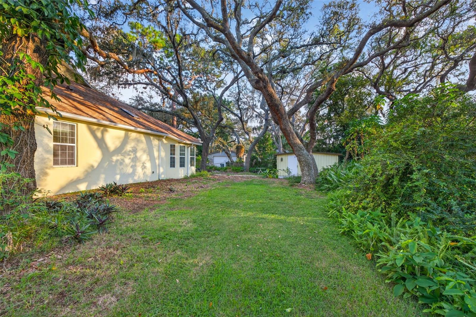 Image 40 of 46 For 11332 Marjory Avenue