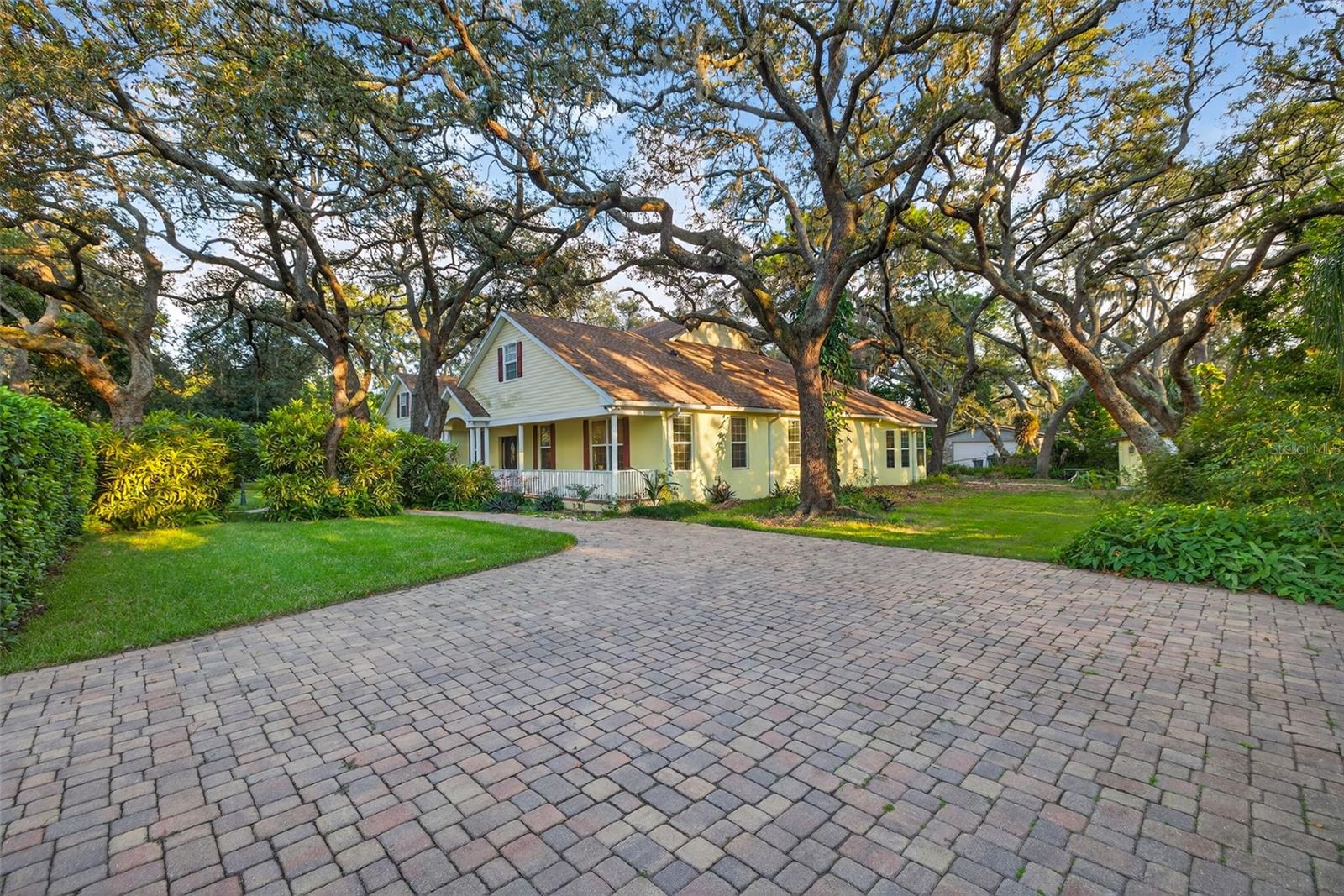 Image 43 of 46 For 11332 Marjory Avenue