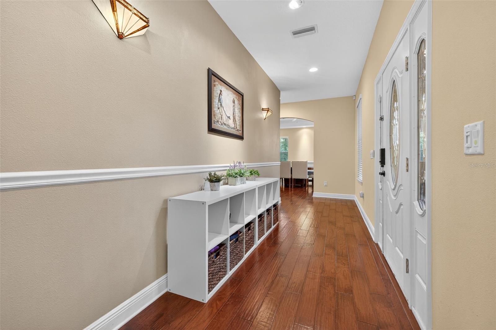 Image 6 of 46 For 11332 Marjory Avenue