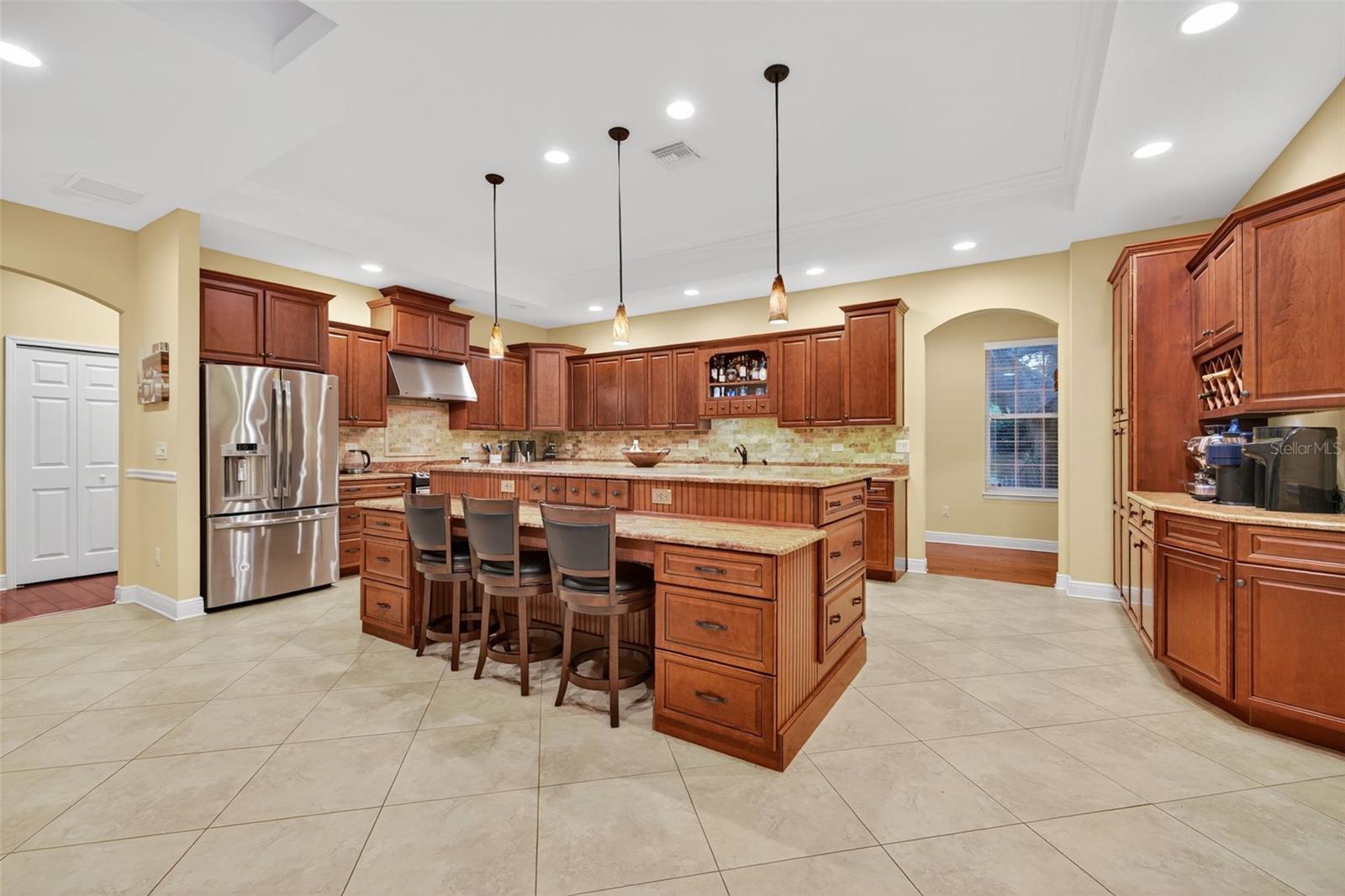 Image 7 of 46 For 11332 Marjory Avenue