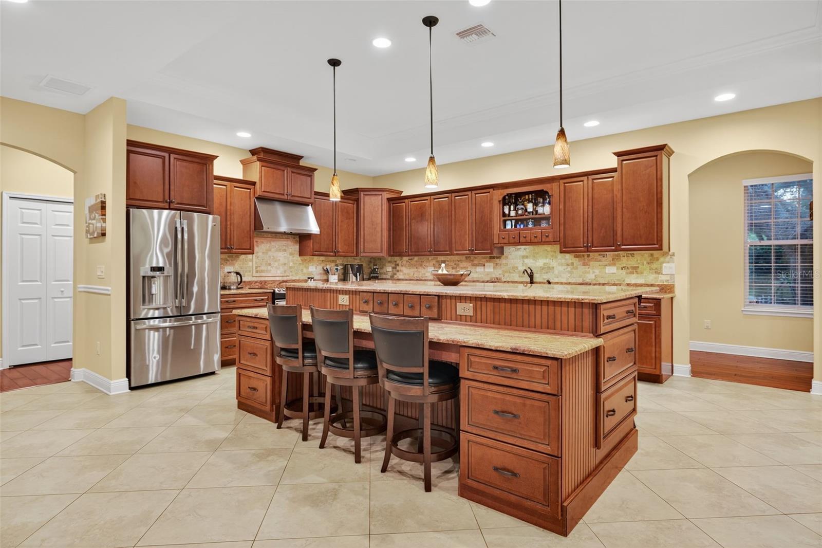 Image 9 of 46 For 11332 Marjory Avenue