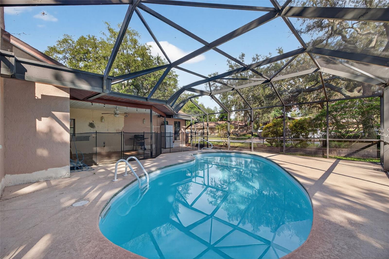 Image 26 of 39 For 2753 Oak Bend Court