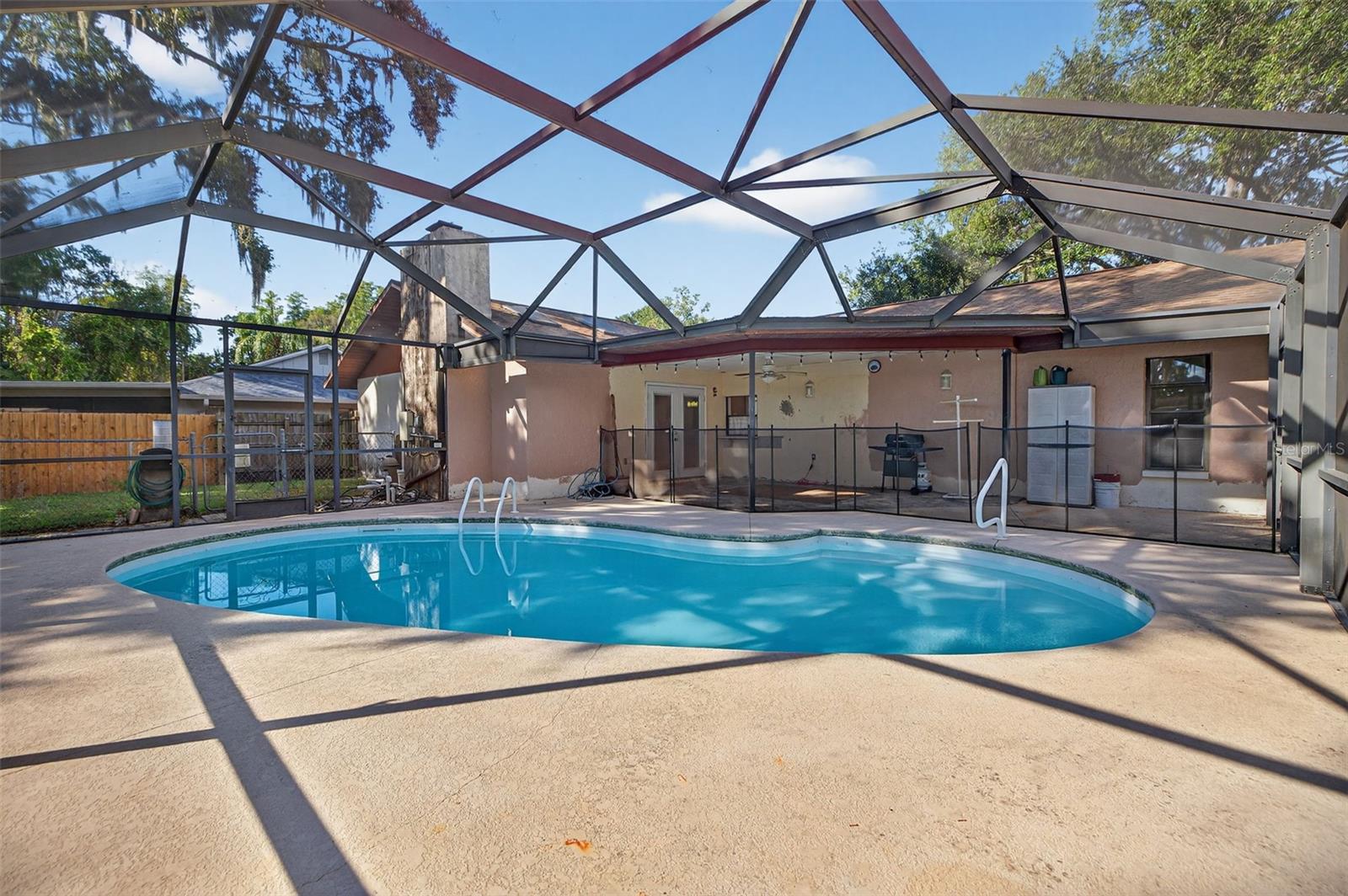 Image 29 of 39 For 2753 Oak Bend Court