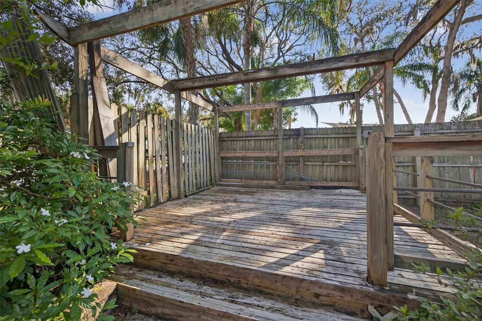 Image 31 of 39 For 2753 Oak Bend Court