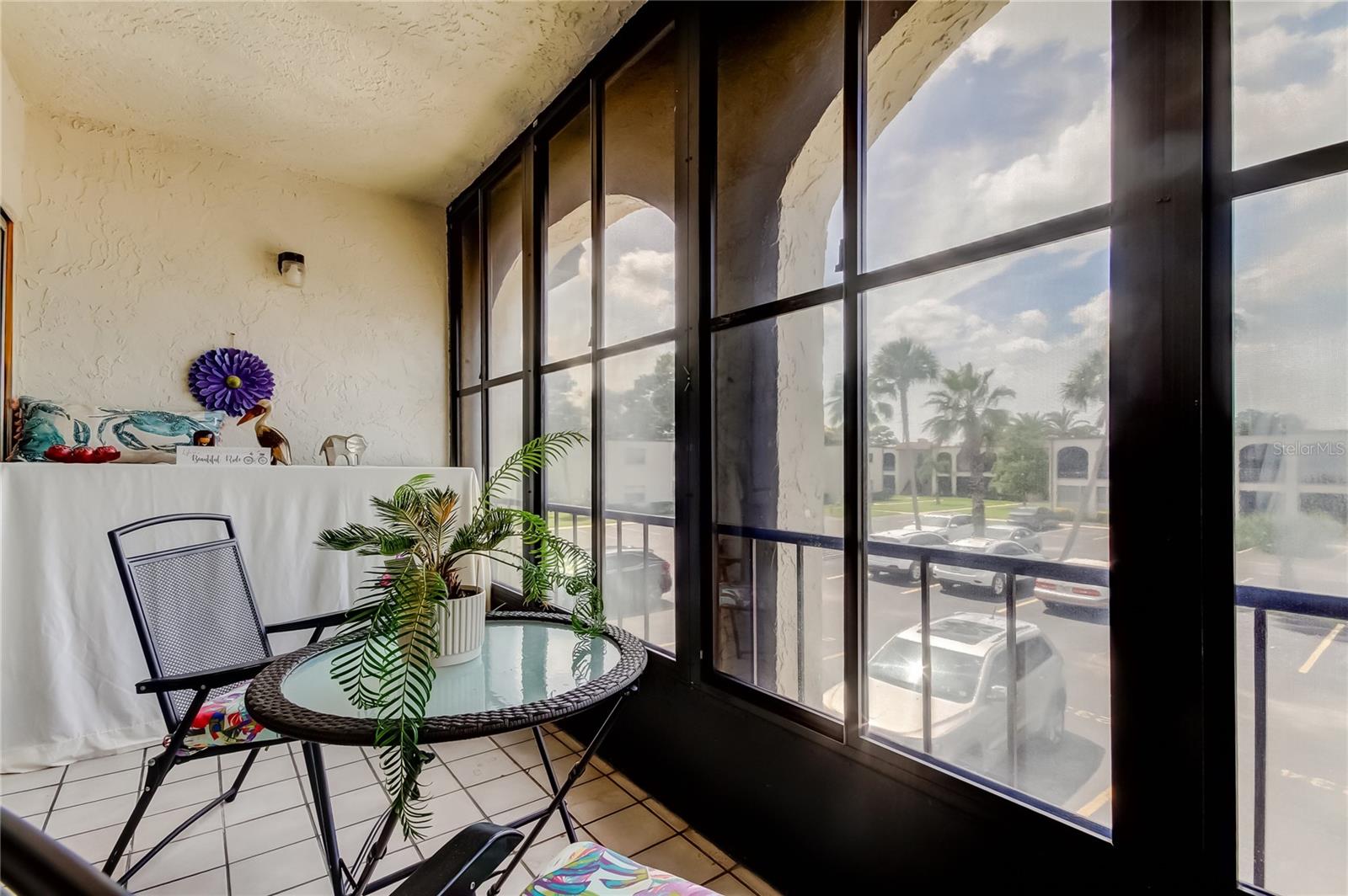 Image 15 of 34 For 7701 Starkey Road 236