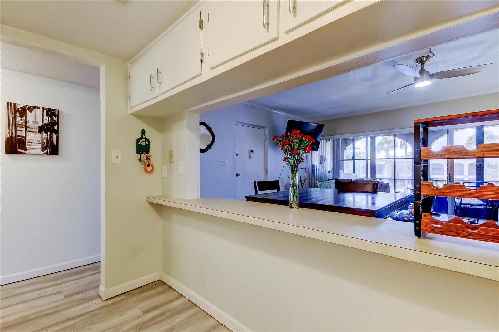 Image 7 of 34 For 7701 Starkey Road 236