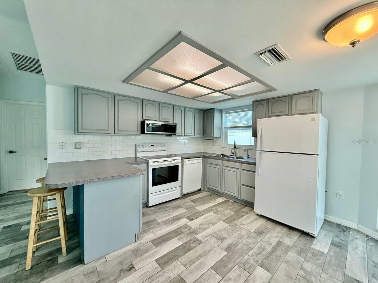 Image 10 of 24 For 6149 Staunton Drive