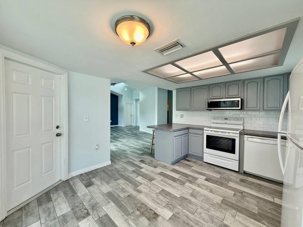 Image 12 of 24 For 6149 Staunton Drive