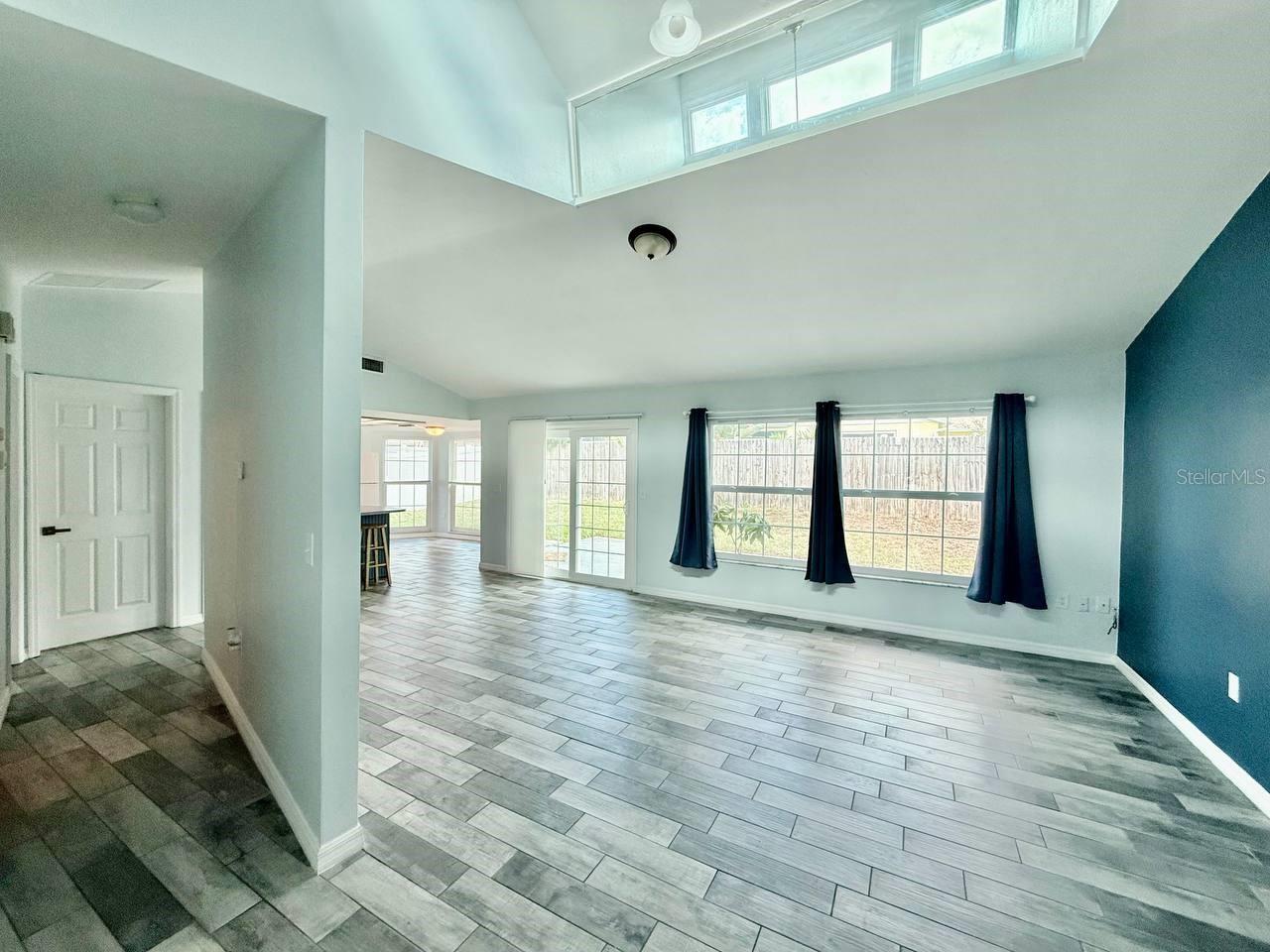 Image 4 of 24 For 6149 Staunton Drive