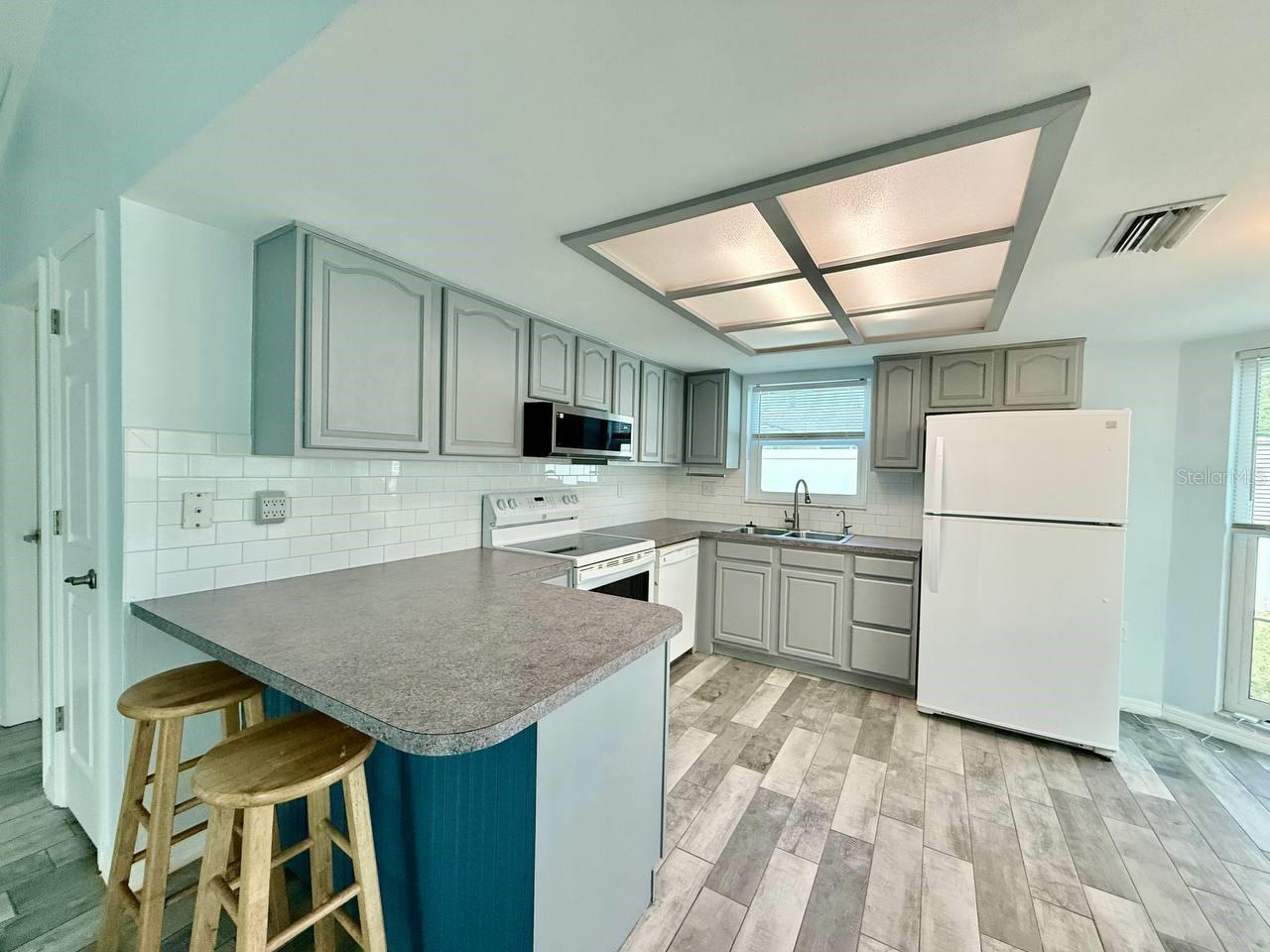 Image 9 of 24 For 6149 Staunton Drive