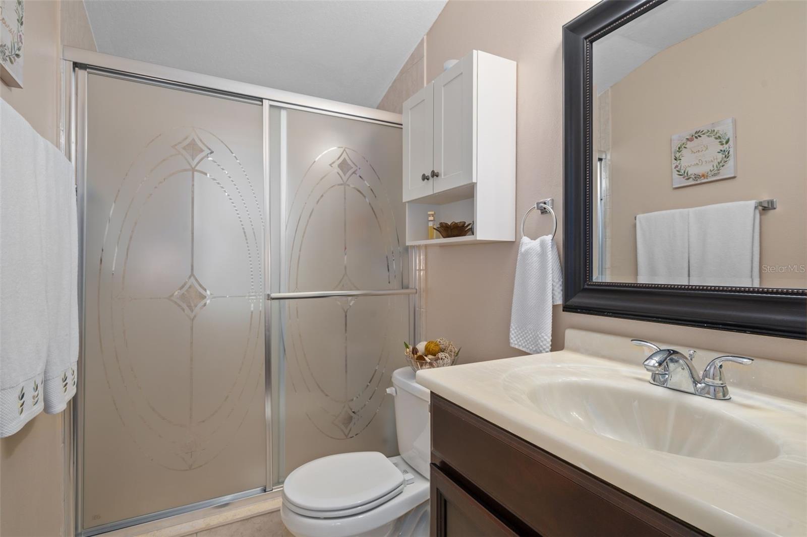 Image 21 of 36 For 5855 18th Street N 12