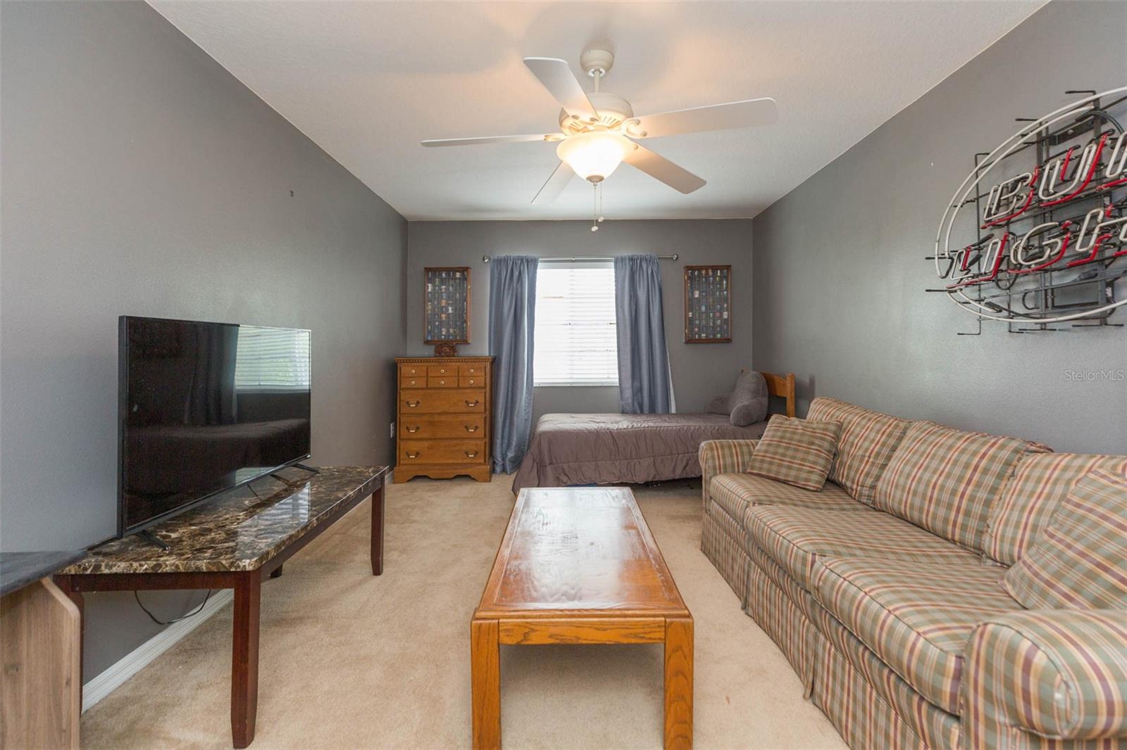 Image 32 of 79 For 18102 Nassau Point Drive