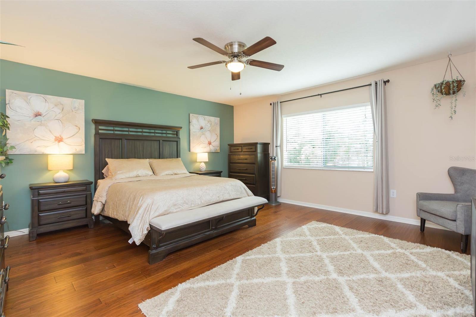 Image 40 of 79 For 18102 Nassau Point Drive