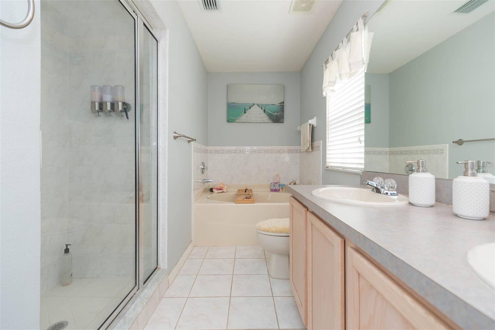 Image 45 of 79 For 18102 Nassau Point Drive