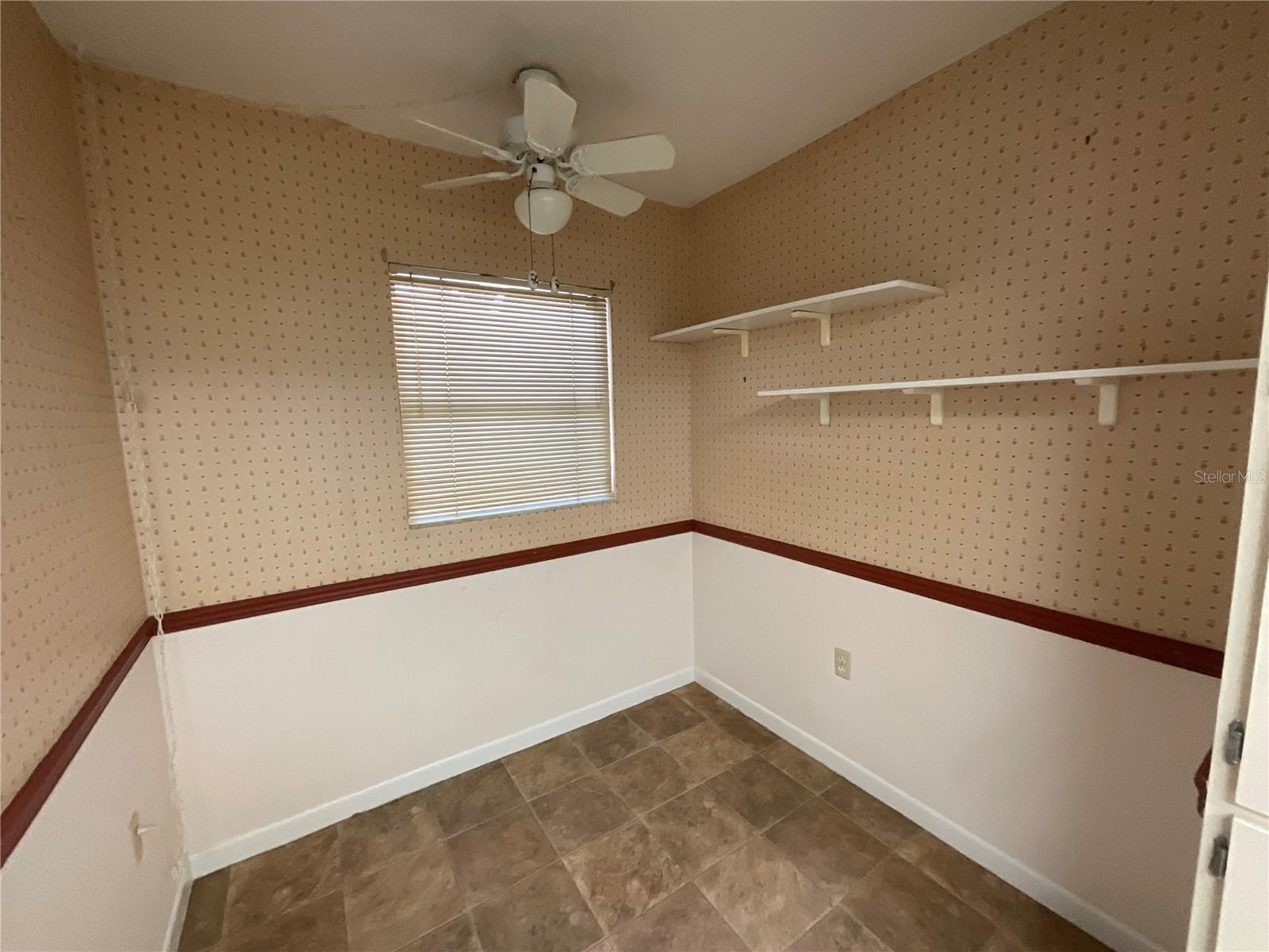 Image 11 of 30 For 2650 Countryside Boulevard F202