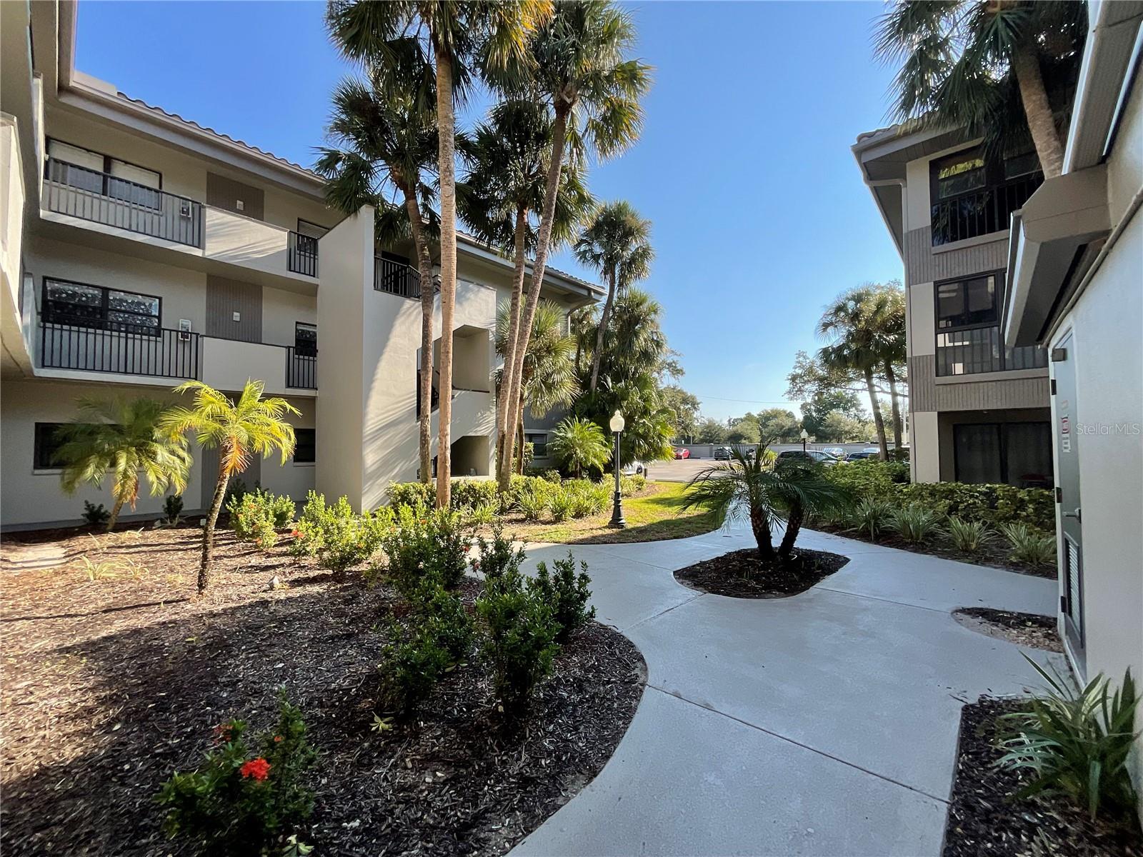 Image 2 of 30 For 2650 Countryside Boulevard F202