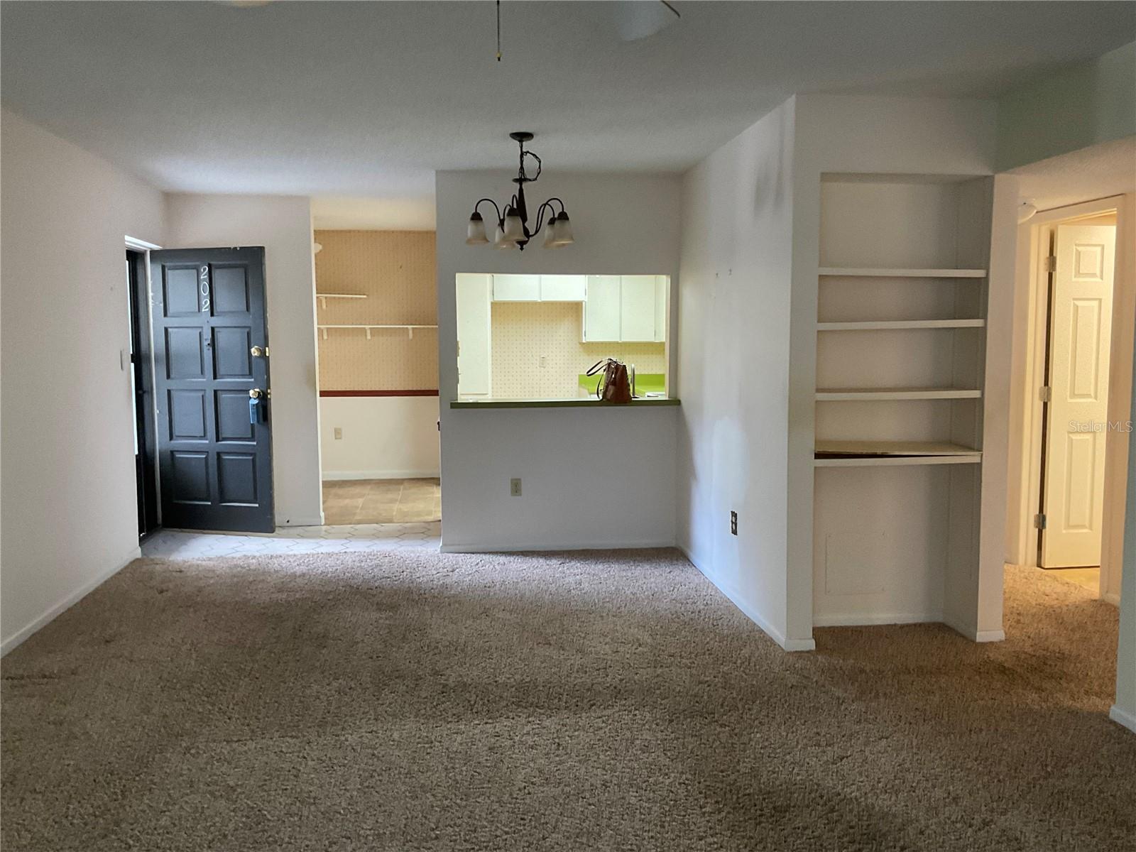 Image 6 of 30 For 2650 Countryside Boulevard F202