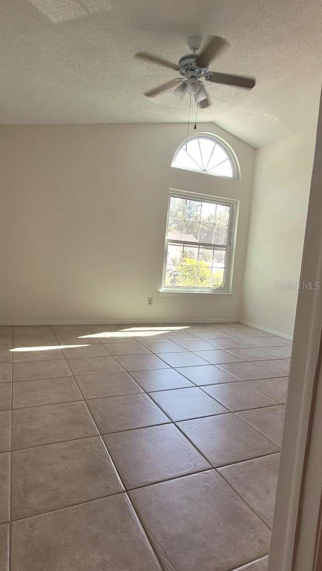 Image 6 of 14 For 5801 Red Cedar Lane