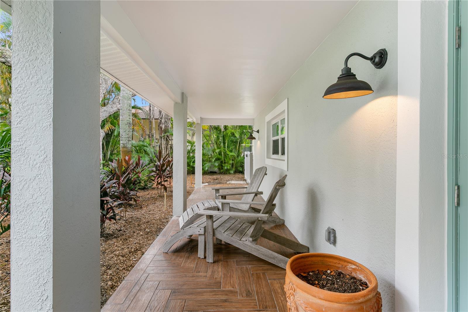 Image 36 of 63 For 8488 35th Avenue N
