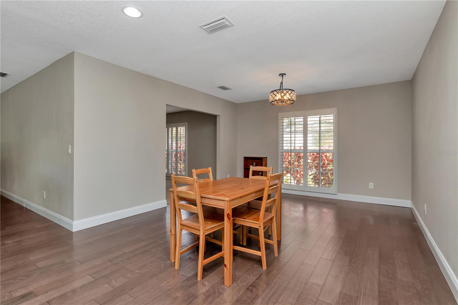 Image 25 of 67 For 4404 Hickory Branch Court