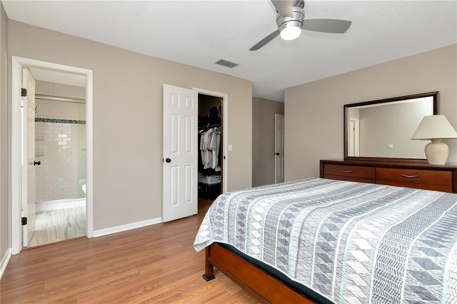 Image 34 of 67 For 4404 Hickory Branch Court