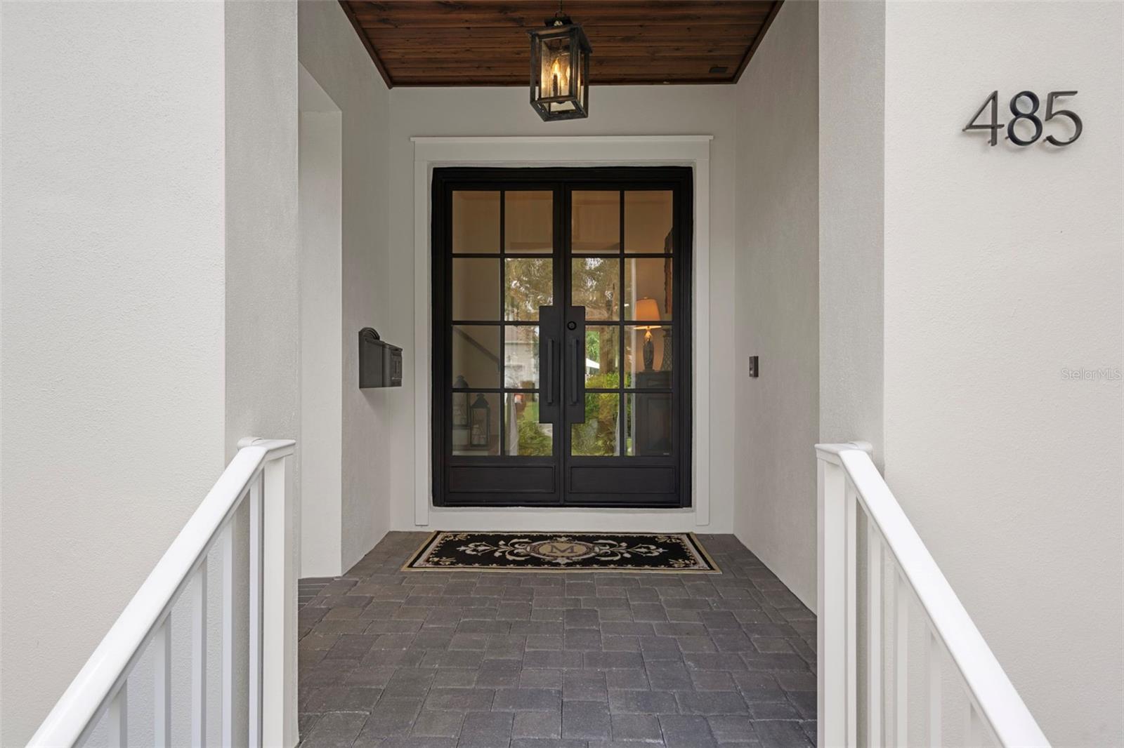 Image 15 of 76 For 485 Rafael Boulevard Ne