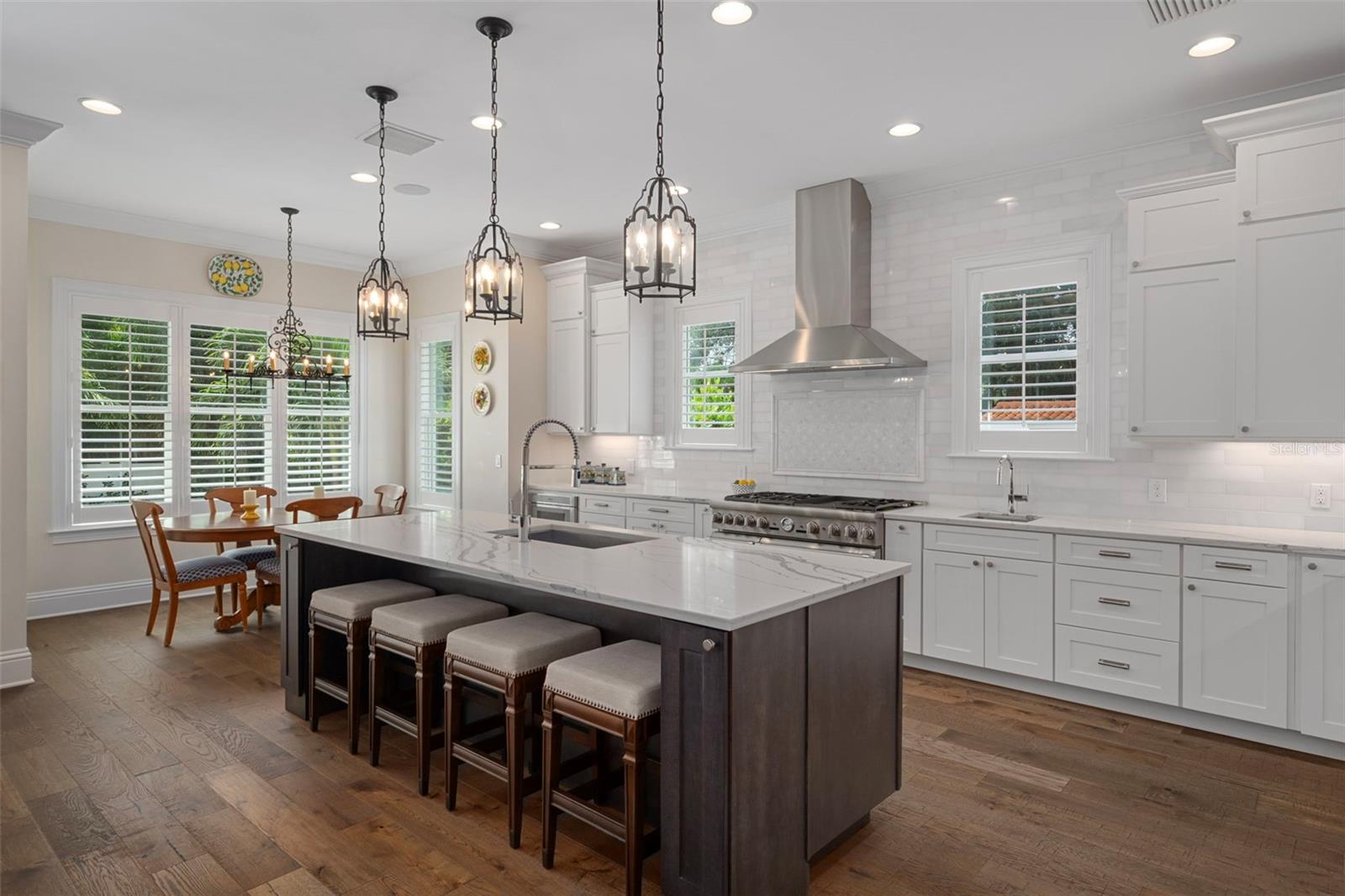 Image 18 of 76 For 485 Rafael Boulevard Ne