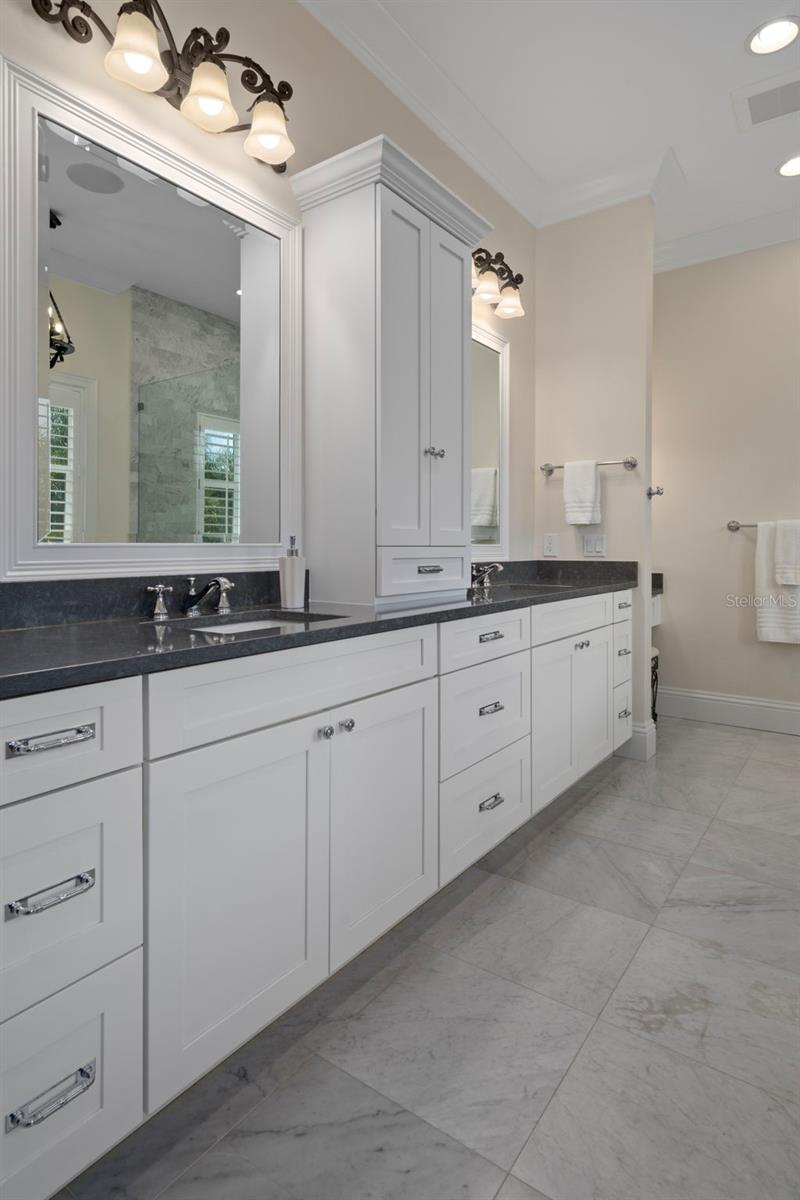 Image 39 of 76 For 485 Rafael Boulevard Ne