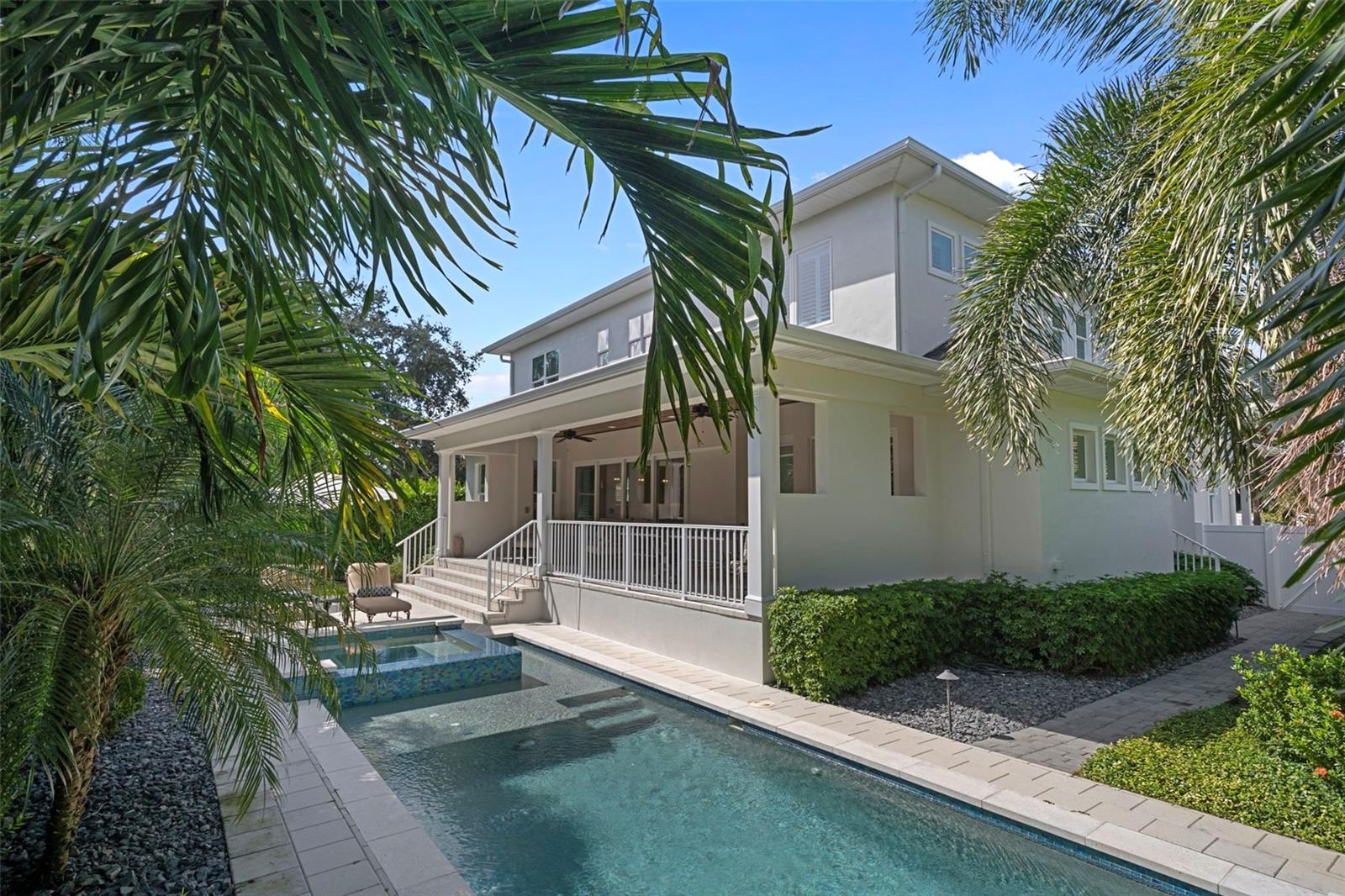 Image 9 of 76 For 485 Rafael Boulevard Ne