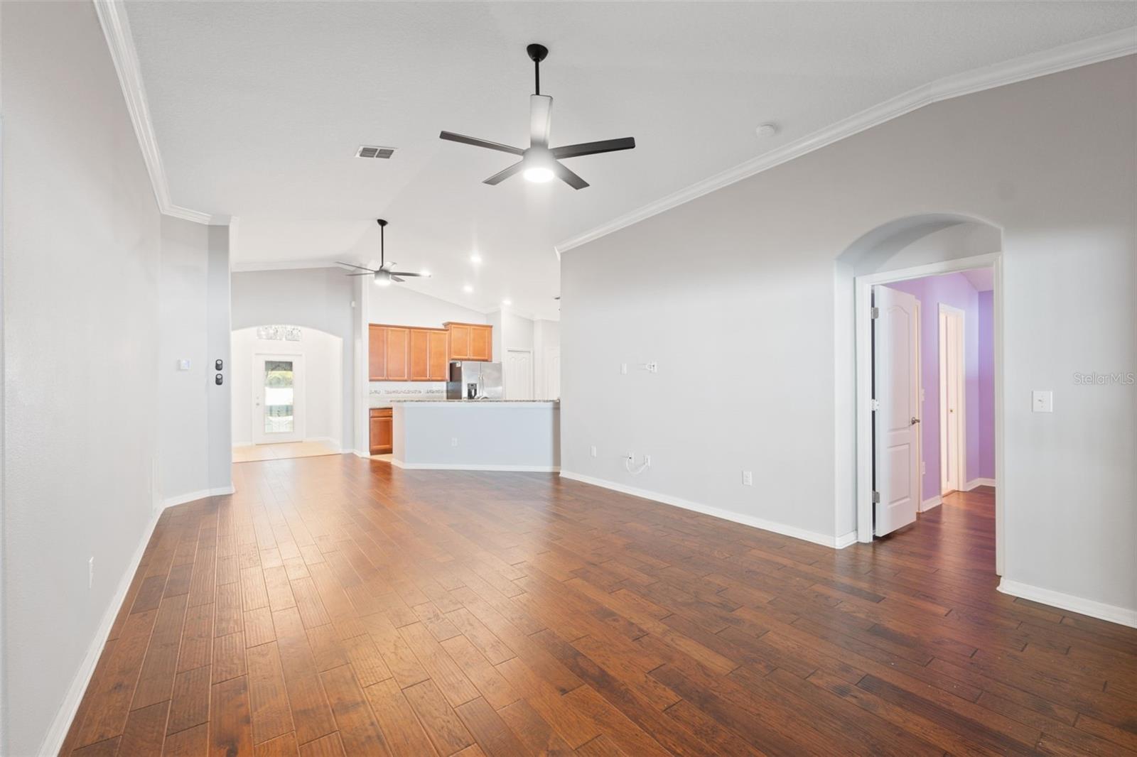 Image 13 of 46 For 18035 Arbor Crest Drive