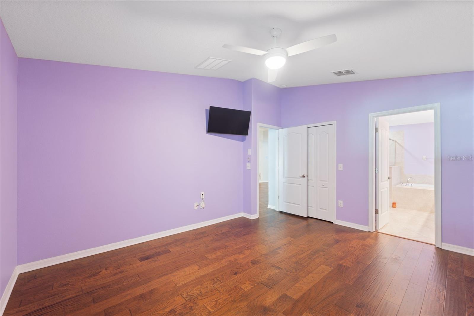 Image 16 of 46 For 18035 Arbor Crest Drive