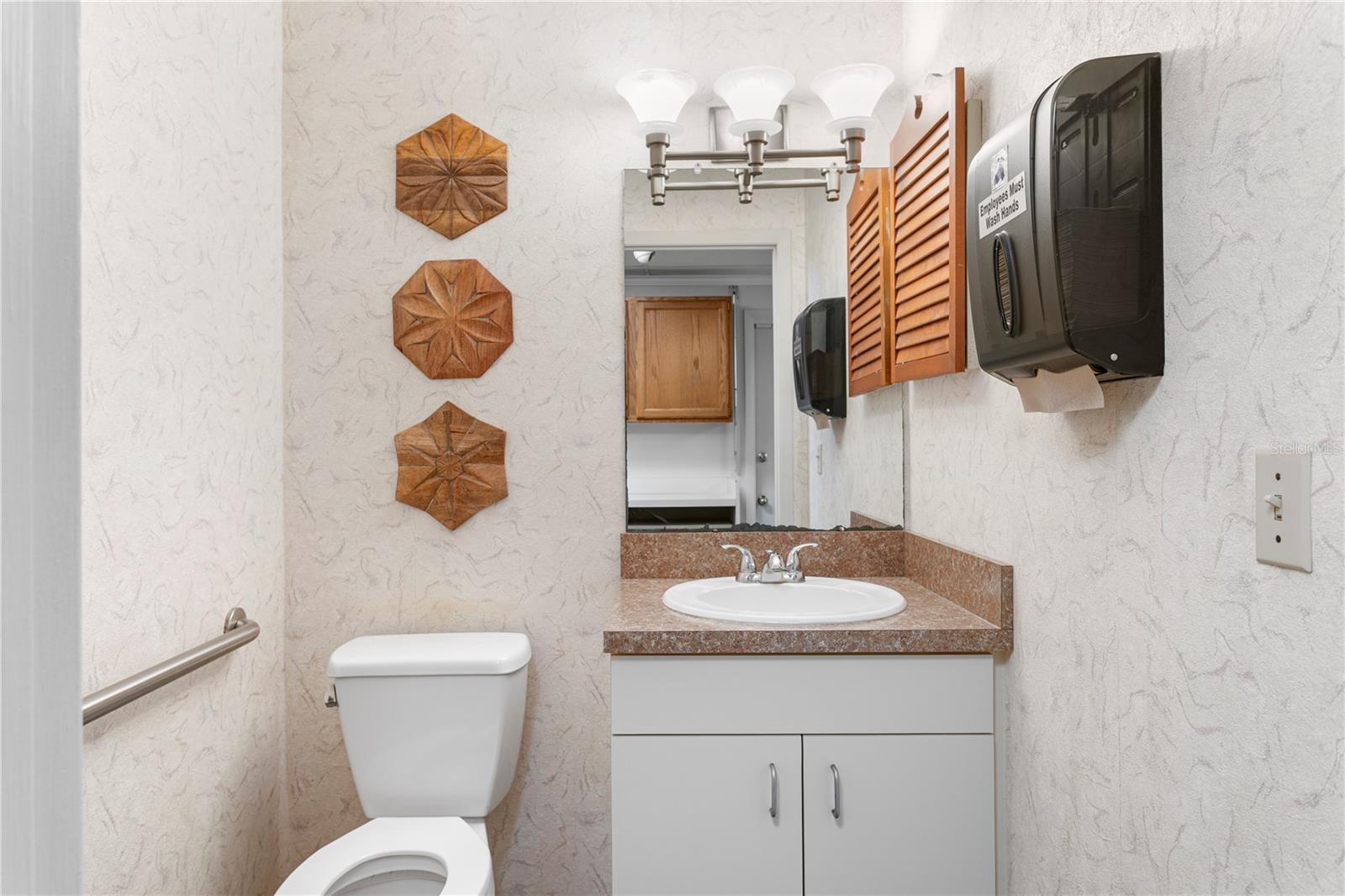 Image 21 of 26 For 5412 Central Avenue