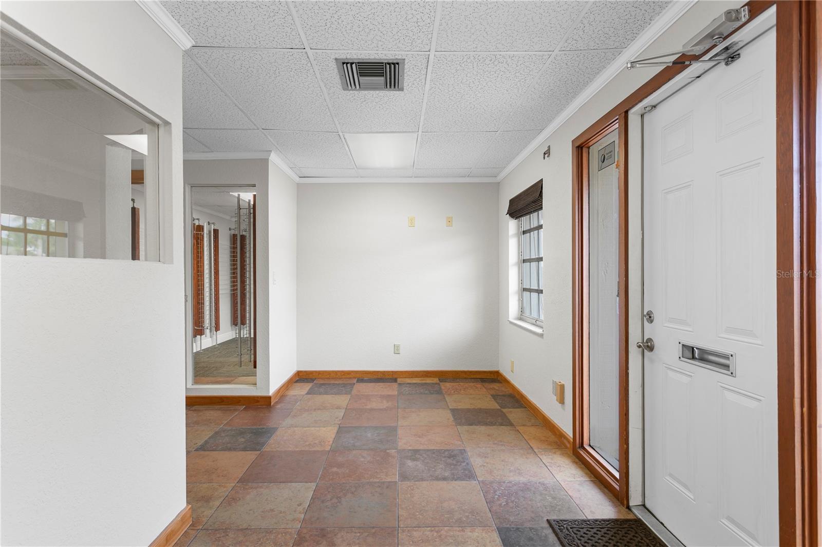 Image 4 of 26 For 5412 Central Avenue